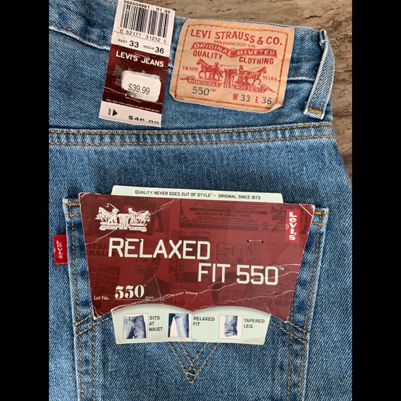 LEVI STRAUSS &Co. RELAXED FIT 550 Jeans size 33-36 - Picture 4 of 7